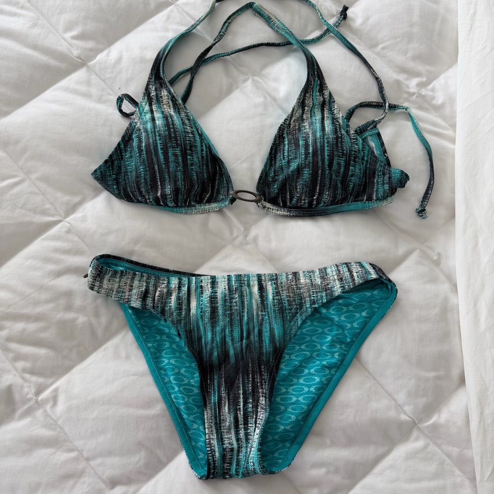 Oakley Teal and Black Bikini Set